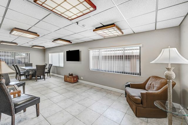 995 N Highway A1a 407, Indialantic, FL 32903