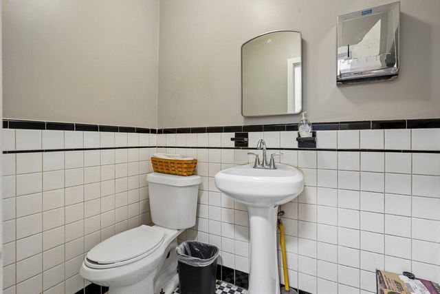 6480 SLIGO MILL RD, Takoma Park, MD 20912