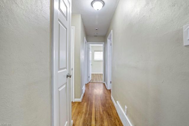 548 Crosby RD, Virginia Beach, VA 23452