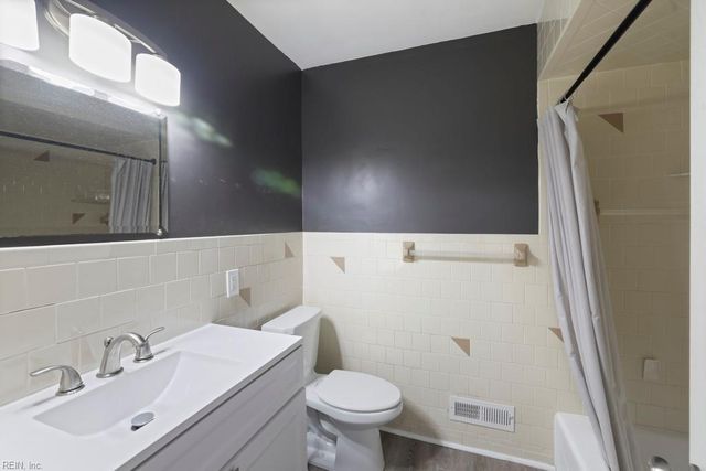 548 Crosby RD, Virginia Beach, VA 23452