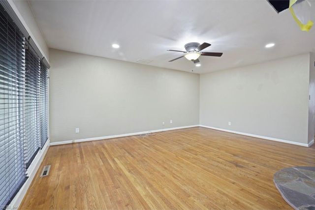 548 Crosby RD, Virginia Beach, VA 23452