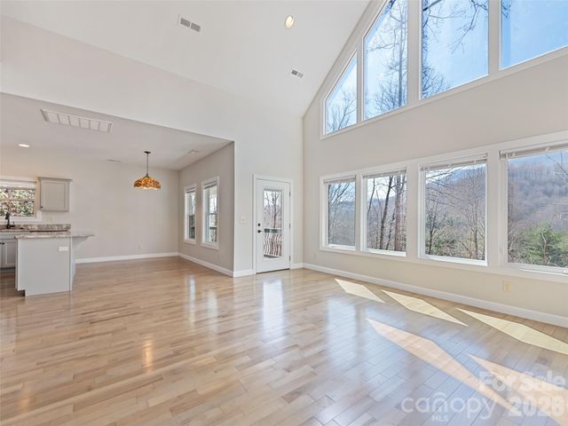 132 Fields Drive, Waynesville, NC 28785