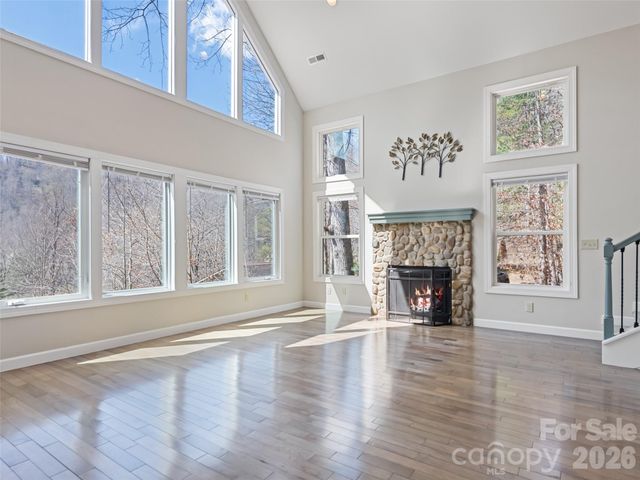 132 Fields Drive, Waynesville, NC 28785