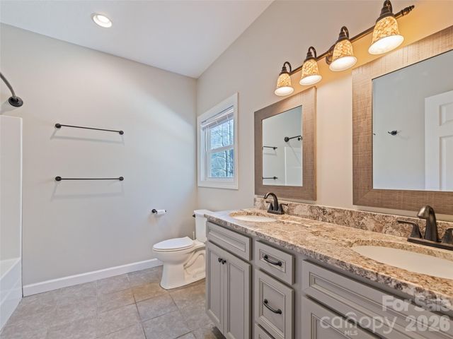 132 Fields Drive, Waynesville, NC 28785