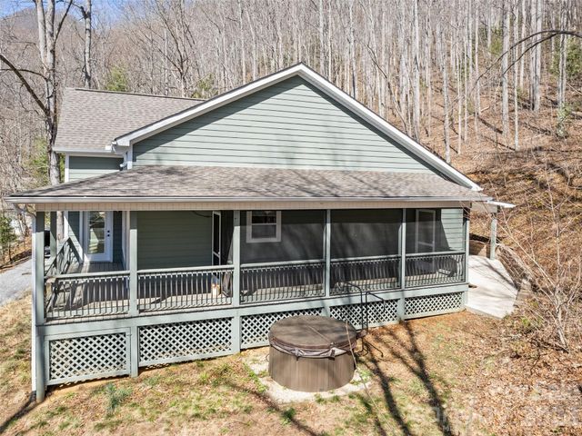 132 Fields Drive, Waynesville, NC 28785