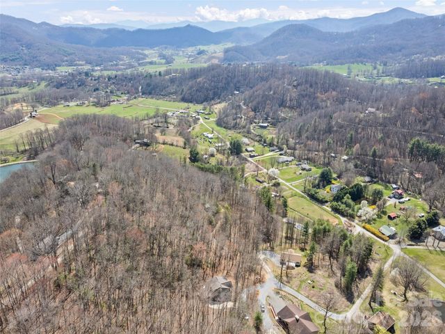 132 Fields Drive, Waynesville, NC 28785