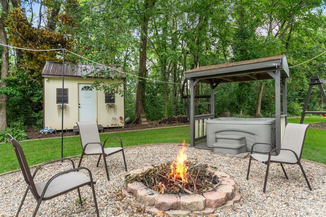 10530 W 200 S, Westville, IN 46391