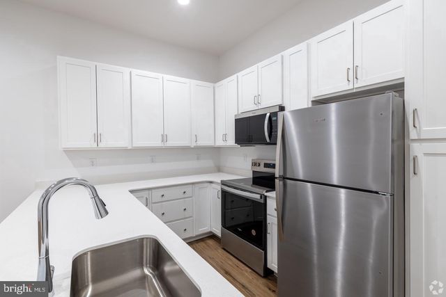 13B LOCKWOOD DR, Inwood, WV 25428
