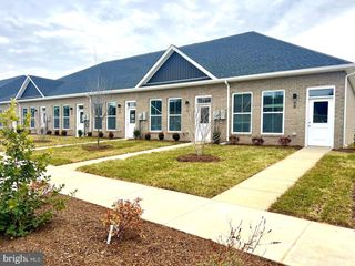 13B LOCKWOOD DR, Inwood, WV 25428