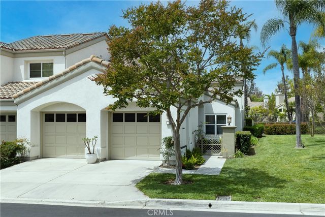 5 Calle Del Norte, Rancho Santa Margarita, CA 92688