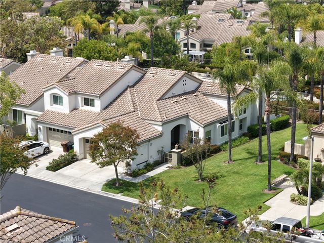 5 Calle Del Norte, Rancho Santa Margarita, CA 92688