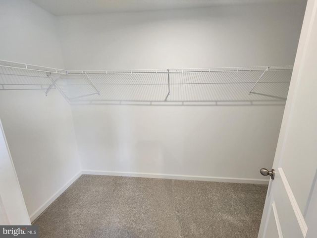 500 HUSKY TRL, Martinsburg, WV 25403