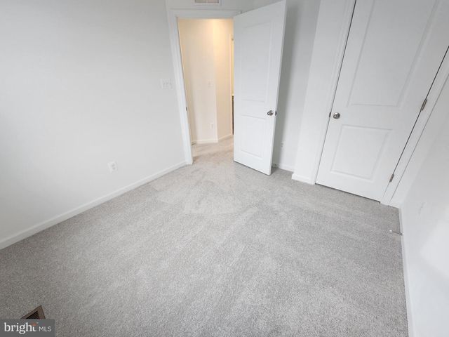 500 HUSKY TRL, Martinsburg, WV 25403