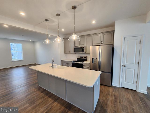 500 HUSKY TRL, Martinsburg, WV 25403