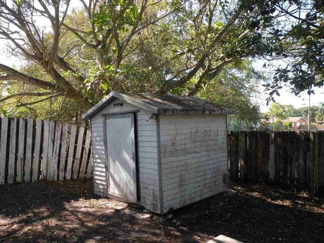 4415 SW 72 Terrace, Davie, FL 33314