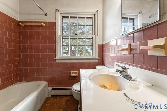 8418 Buffin Rd, Henrico, VA 23231