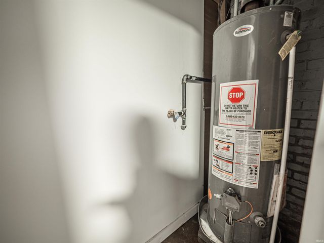 2820 Pollack Avenue, Evansville, IN 47714