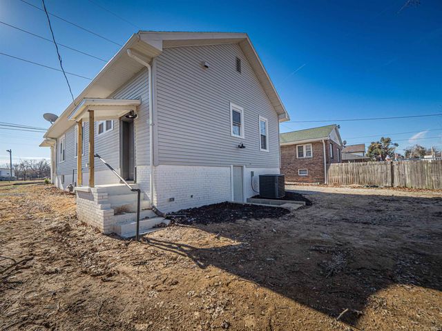 2820 Pollack Avenue, Evansville, IN 47714