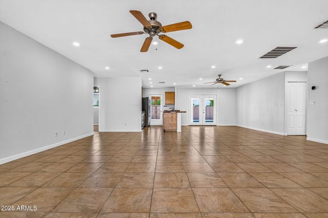 619 E DIAMOND Drive, Tempe, AZ 85283