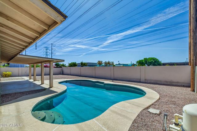 619 E DIAMOND Drive, Tempe, AZ 85283