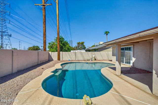 619 E DIAMOND Drive, Tempe, AZ 85283