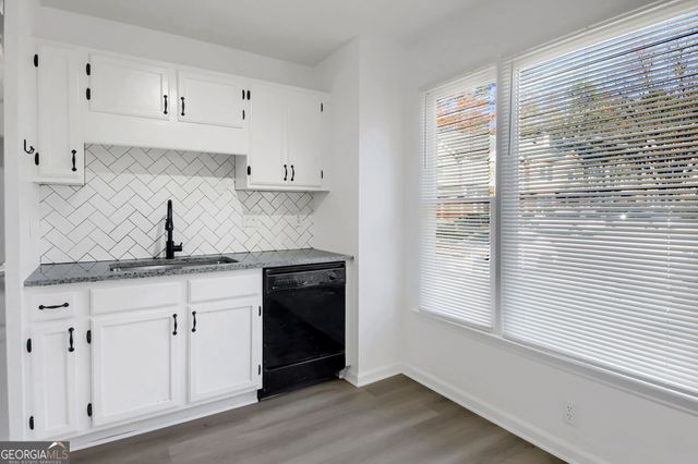 1135 Shiloh Lane NW, Kennesaw, GA 30144