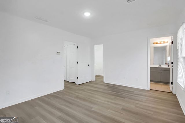 1135 Shiloh Lane NW, Kennesaw, GA 30144