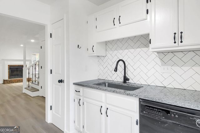 1135 Shiloh Lane NW, Kennesaw, GA 30144