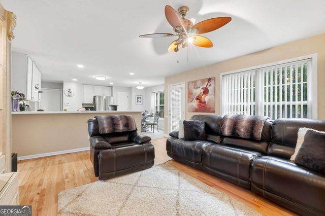 1209 Wilkes Way SW, Marietta, GA 30064