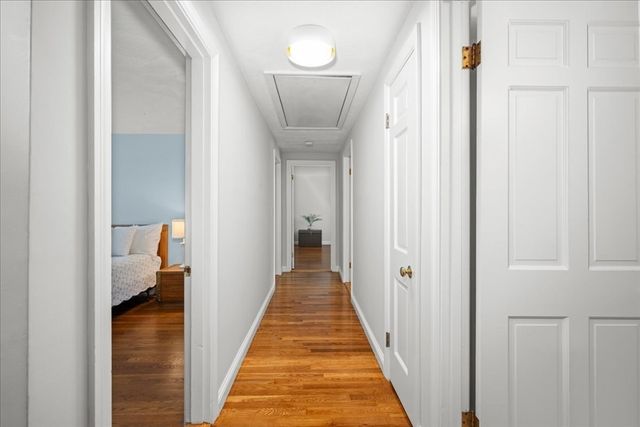 11 Hickory Rd, Southborough, MA 01772