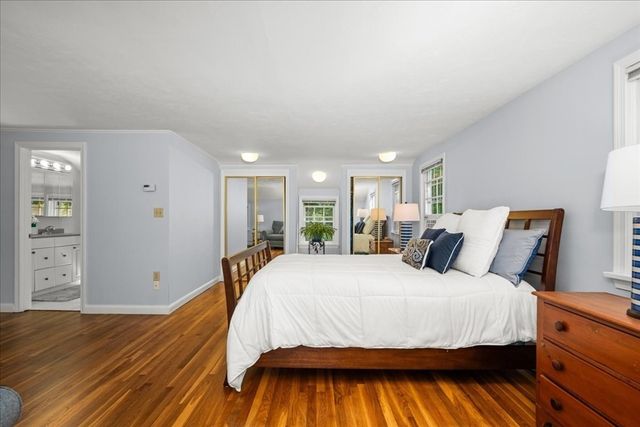11 Hickory Rd, Southborough, MA 01772