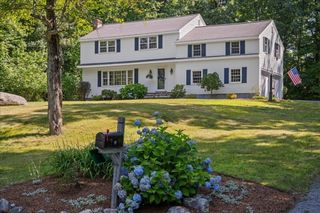 11 Hickory Rd, Southborough, MA 01772
