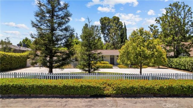 5823 Lubao, Woodland Hills, CA 91367