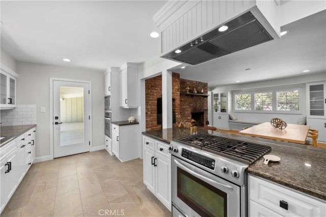 5823 Lubao, Woodland Hills, CA 91367