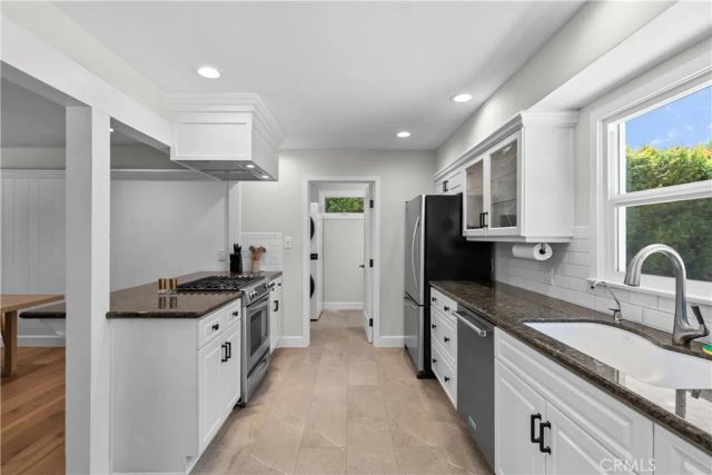 5823 Lubao, Woodland Hills, CA 91367
