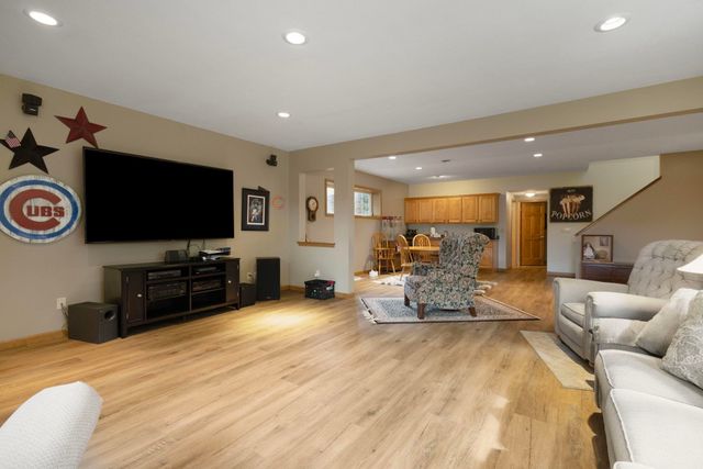 51345 Stratford Drive, Elkhart, IN 46514