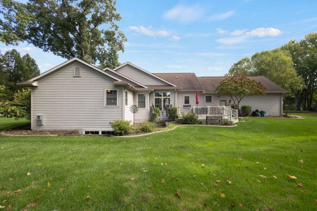 51345 Stratford Drive, Elkhart, IN 46514