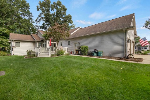 51345 Stratford Drive, Elkhart, IN 46514