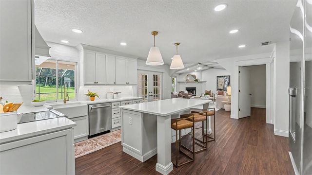 1631 LAKEWOOD DRIVE S, Lakeland, FL 33813