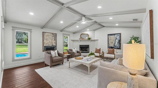 1631 LAKEWOOD DRIVE S, Lakeland, FL 33813