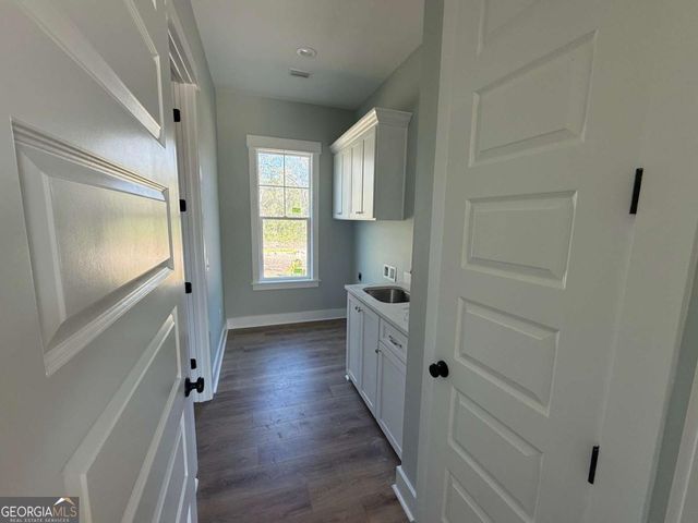 143 Roxanne Way, Brunswick, GA 31523