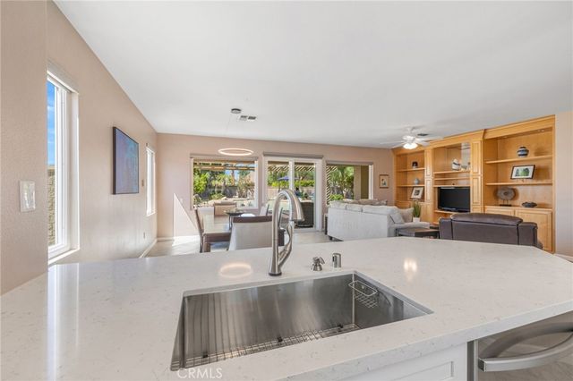 39371 Blossom Cir., Palm Desert, CA 92211