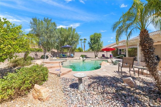 39371 Blossom Cir., Palm Desert, CA 92211