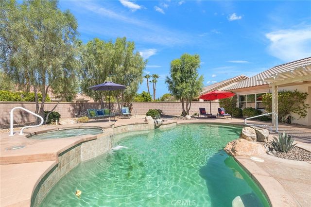 39371 Blossom Cir., Palm Desert, CA 92211