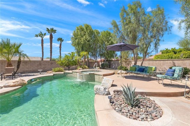 39371 Blossom Cir., Palm Desert, CA 92211