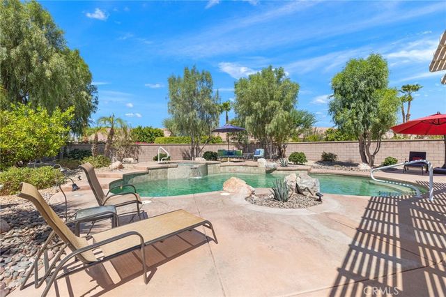 39371 Blossom Cir., Palm Desert, CA 92211