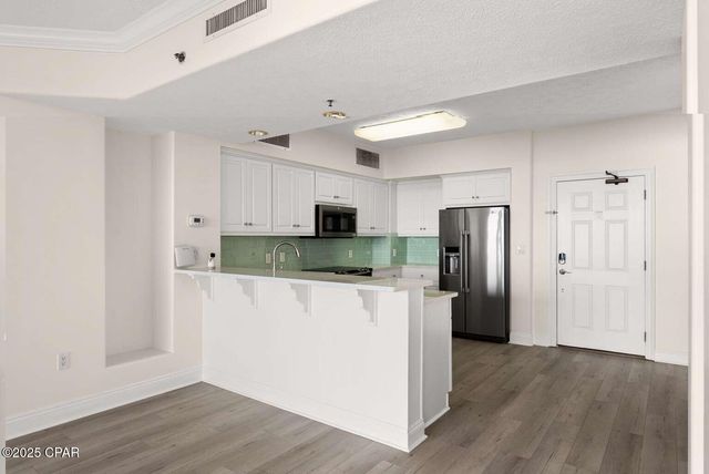 8715 Surf Drive 505B, Panama City, FL 32408