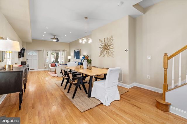 115 W FORT AVE, Baltimore, MD 21230