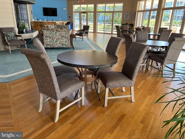 436 OYSTER COVE DR, Grasonville, MD 21638