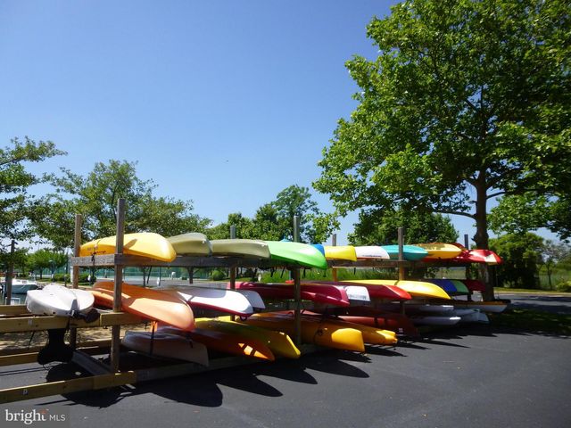 436 OYSTER COVE DR, Grasonville, MD 21638